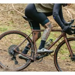 Pneu Gravel Hutchinson Tundra 700 Mm Tubeless Ready Souple Hardskin Bi-Compound Flancs Beiges Tan 18 Pneu Gravel Hutchinson Tundra 700 Mm Tubeless Ready Souple Hardskin Bi-Compound Flancs Beiges Tan -Vélos de voyage, Cyclocross & Gravel Soldes unnamed file 1039