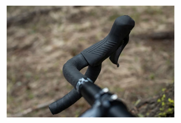 Frein à Disque Avant Shimano GRX ST-RX810 / BR-RX810 Hydraulique 100cm (sans Disque) 5 Frein à Disque Avant Shimano GRX ST-RX810 / BR-RX810 Hydraulique 100cm (sans Disque) – Image 3