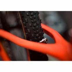 Pneu Gravel Teravail Rutland 27.5'' Tubeless Ready Souple Durable Bead-to-Bead Flancs Beiges Tan 9 Pneu Gravel Teravail Rutland 27.5'' Tubeless Ready Souple Durable Bead-to-Bead Flancs Beiges Tan -Vélos de voyage, Cyclocross & Gravel Soldes unnamed file 2105