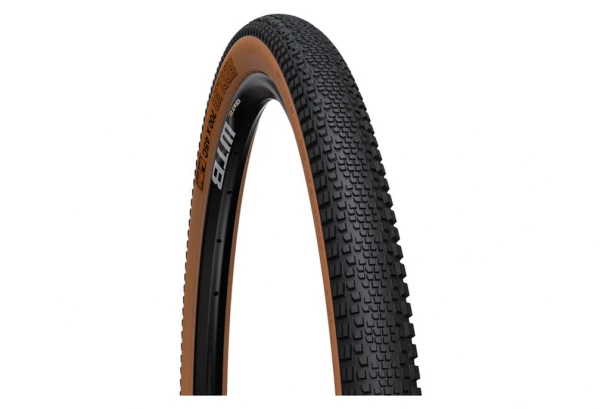 Pneu Gravel WTB Riddler 700c Tubeless UST Souple TCS Light Fast Rolling Flancs Beiges 4 Pneu Gravel WTB Riddler 700c Tubeless UST Souple TCS Light Fast Rolling Flancs Beiges – Image 2