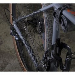 Protège-Bases All Mountain Style Honeycomb Noir Transparent 12 Protège-Bases All Mountain Style Honeycomb Noir Transparent -Vélos de voyage, Cyclocross & Gravel Soldes unnamed file 2611