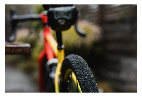 Pneu Gravel WTB Venture 700c Tubeless TCS Light/Fast Rolling SG2 Dual 120TPI 8 Pneu Gravel WTB Venture 700c Tubeless TCS Light/Fast Rolling SG2 Dual 120TPI – Image 6