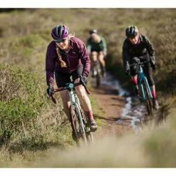 Pneu Gravel WTB ByWay 650b Tubeless TCS Light/Fast Rolling SG2 Dual 120TPI -Vélos de voyage, Cyclocross & Gravel Soldes unnamed file 3735