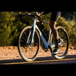 Paire De Roues Enve SES 3.4 Disc Tubeless Ready | 12x100 - 12x142 Mm Noir 6 Paire De Roues Enve SES 3.4 Disc Tubeless Ready | 12x100 - 12x142 Mm Noir -Vélos de voyage, Cyclocross & Gravel Soldes unnamed file 3981