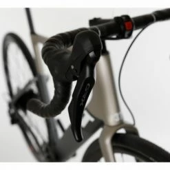 Gravel Bike Électrique 3T Exploro RaceMax Boost Dropbar Fulcrum Shimano GRX 11V 250 Wh 700 Mm Gris Satin 2022 -Vélos de voyage, Cyclocross & Gravel Soldes unnamed file 413