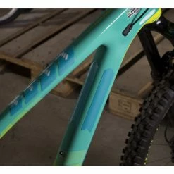 Kit Protection De Cadre ALL MOUNTAIN STYLE Honey Comb XL 10 Pcs - Bleu Blanc -Vélos de voyage, Cyclocross & Gravel Soldes unnamed file 4161