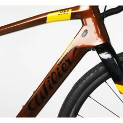 Gravel Bike Wilier Triestina Jena Sram Rival XPLR ETap AXS 12V 700 Mm Bronze Patterned 2022 18 Gravel Bike Wilier Triestina Jena Sram Rival XPLR ETap AXS 12V 700 Mm Bronze Patterned 2022 -Vélos de voyage, Cyclocross & Gravel Soldes unnamed file 99